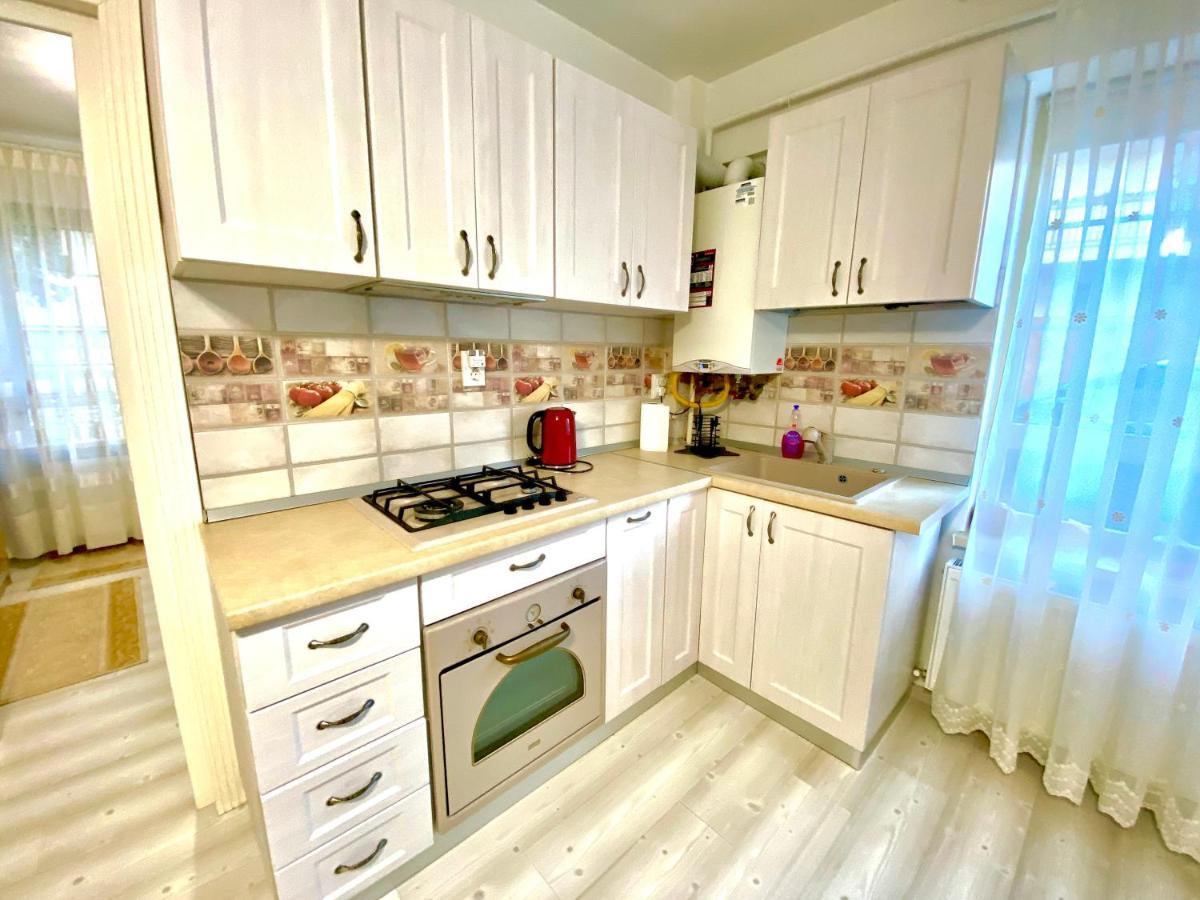 Appartamento Apartament Sara Iasi Esterno foto